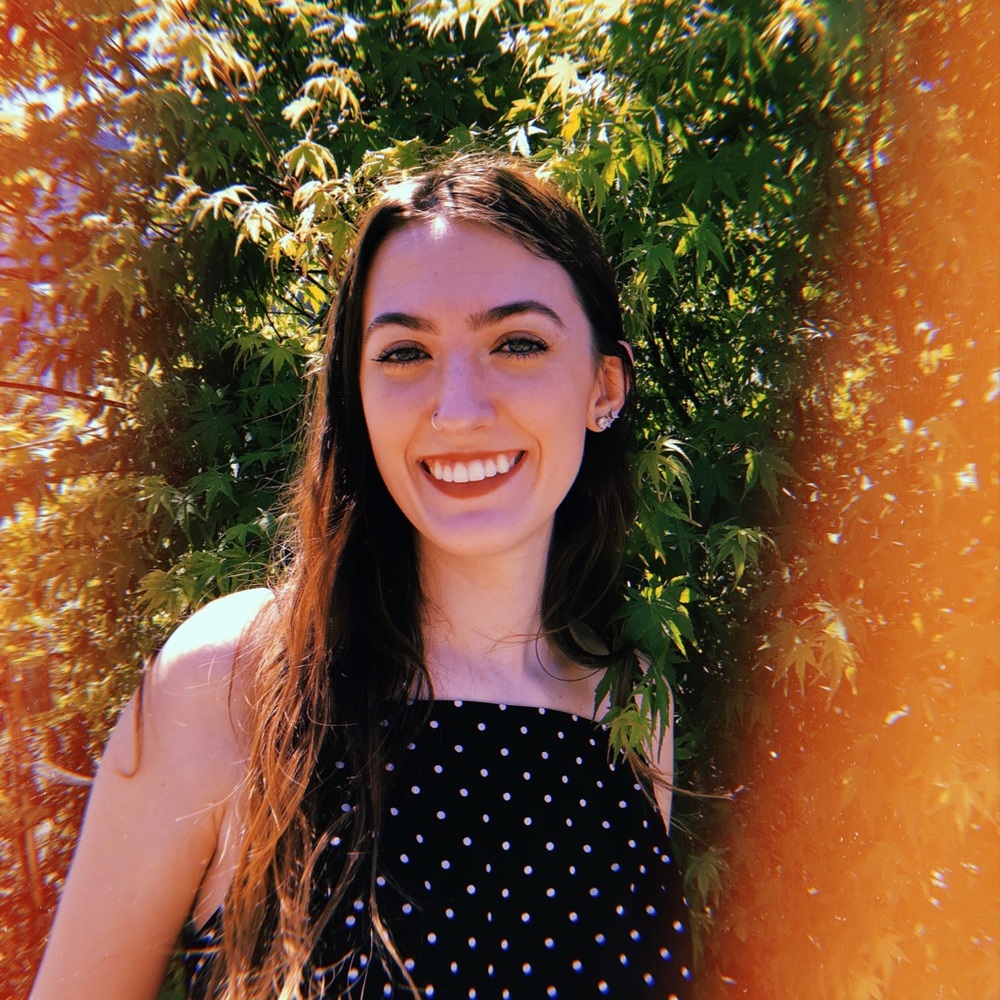 Meet your Posher, Claire